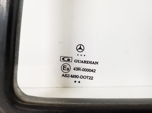 Mercedes Benz Sprinter 902 (2000–2006) Dreiecksscheibe Tür vorne - 3