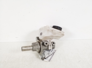 TOYOTA Aygo B 10 (2005–2014) Brake master cylinder 47025-09010 - 3