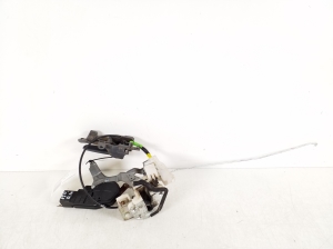 TOYOTA Aygo B 10 (2005–2014) Rear side door lock 69050-0H011 - 2