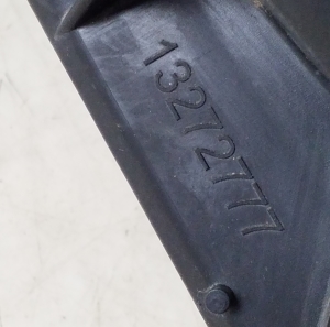 Opel Astra J (2009–2017) Luftfiltergehäuse 13272777 - 4