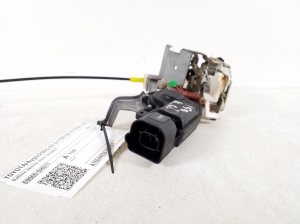 TOYOTA Aygo B 10 (2005–2014) Rear side door lock 69060-0H011 - 2
