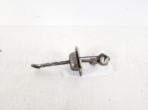 TOYOTA Aygo B 10 (2005–2014) Rear side door opening limiter 68630-0H010 - 2