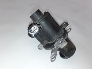  EGR valve 