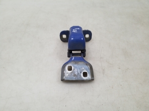 Front door lower hinge - 311772H