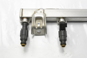 Ford C-MAX (2003–2010) Rampe d’injection haute pression et ses composants 4M5GD280 - 5