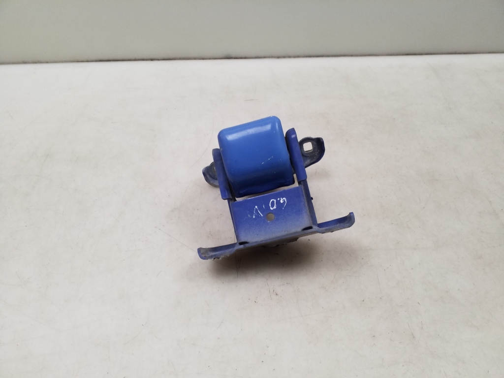 NISSAN Primastar X83 (2001–2014) Tagaluugi hing 312304K NISSAN Primastar X83 (2001–2014) Tagaluugi hing 312304K