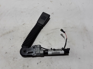   Front seat belt buckle  - 7328842 