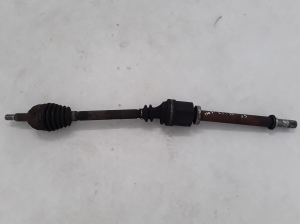 Arbre de transmission avant et ses composants - 8200027253 