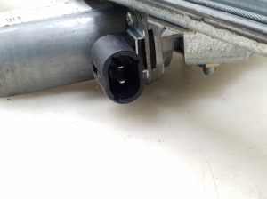 NISSAN Primastar X83 (2001–2014) Esiukse aknatõstuk 7700311821 - 3