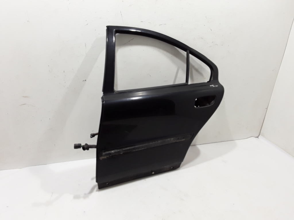 VOLVO S60 1 generation (2000-2009) Left Side Sliding Door 30796488 21007488