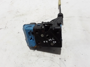 VOLVO S60 I (2000–2009) Esiukse lukk 8650544 - 3