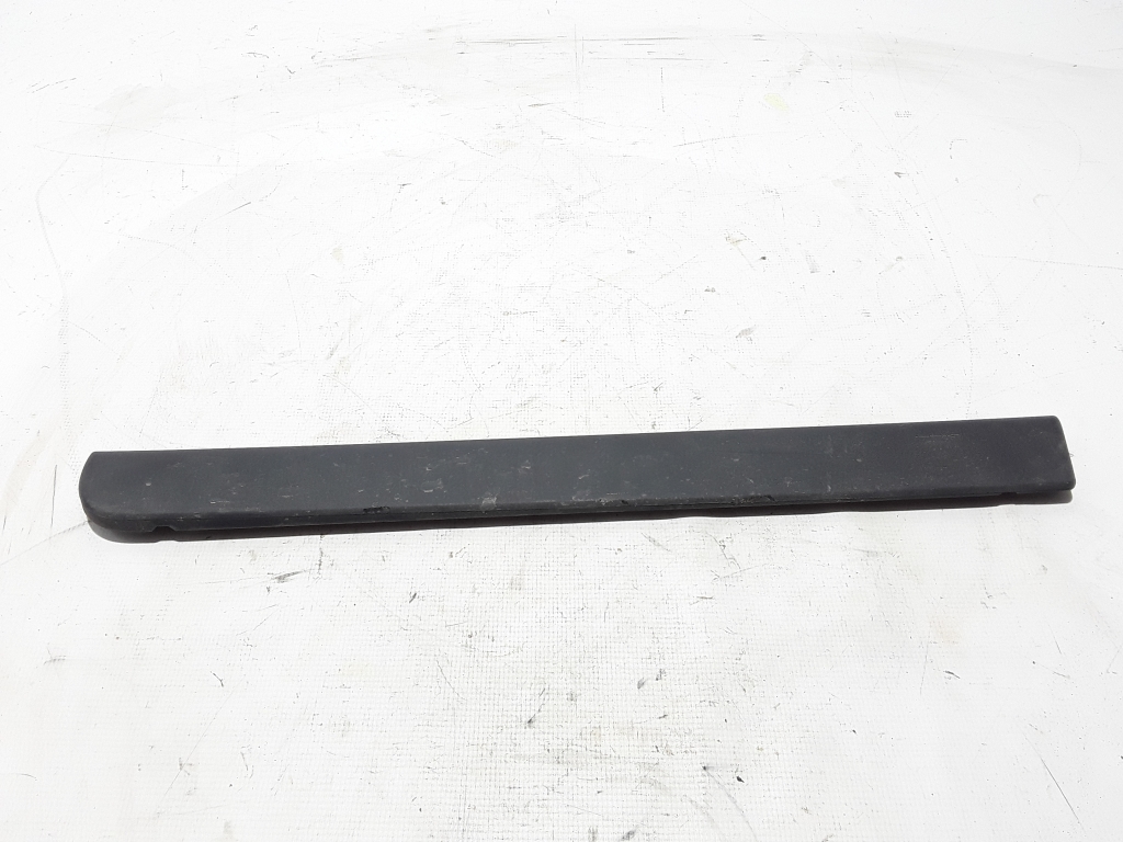 VOLVO S60 1 generation (2000-2009) Right Side Sliding Door Molding 9484287 21007464