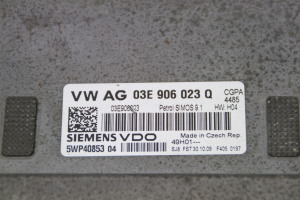 Skoda Fabia MK 2 (2007–2014) Engine control unit 03E906023Q - 2