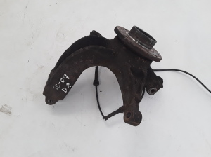 RENAULT Scenic (2003–2010) Front wheel hub 8200297033 - 2