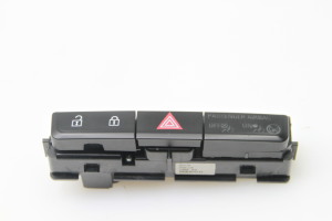 Hazard light switch - 20934759