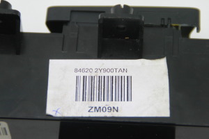 Hyundai ix35 (2009–2015) Heated seat switch 846202Y900TAN - 3