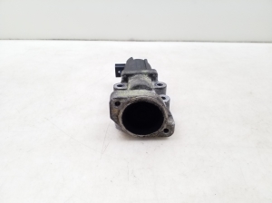  EGR valve 