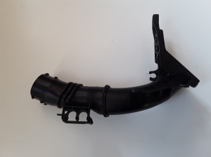 Ford Focus (2011–2018) Pipe AV2Q9351BC - 2
