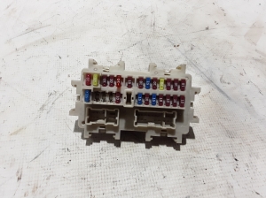  Fuse blocks 