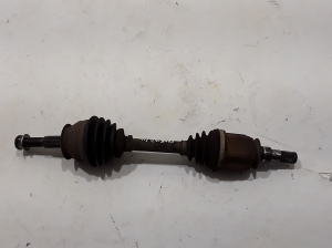   Antriebswelle vorne und ihre Teile  - 39100EB300 