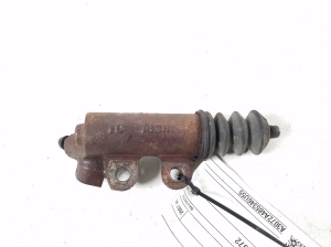 TOYOTA Auris E15 (2006–2012) Siduri töösilinder 31470-12190 - 2