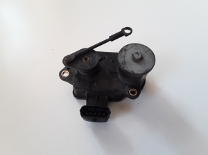   Intake manifold valve motor 