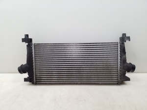   Intercooler radiator 