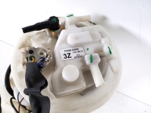 TOYOTA Auris E15 (2006–2012) Kütusepump paagis 77020-02200 - 2