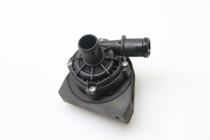 Auxiliary water pump - 2Q0965567