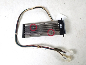  Interior shoulder heating element 