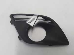  Front bumper fog lamp cover 