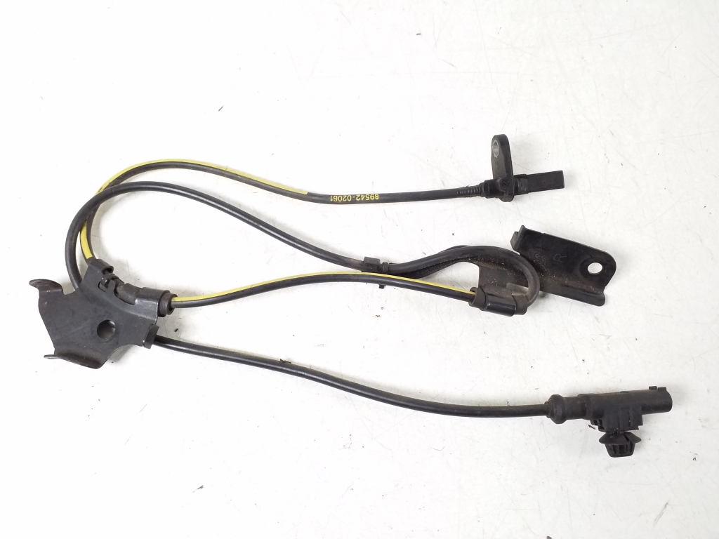 TOYOTA Auris 1 generation (2006-2012) Front Right ABS Sensor 89542-02061 21606628