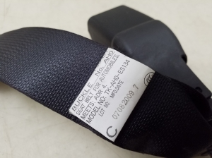 Subaru Outback (2009–2014) Rear seat belt buckle TKAH0ES134 - 3