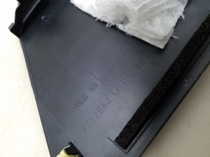 Subaru Outback (2009–2014) Sonstiges Teil der Mittelkonsole 92126AJ010 - 2
