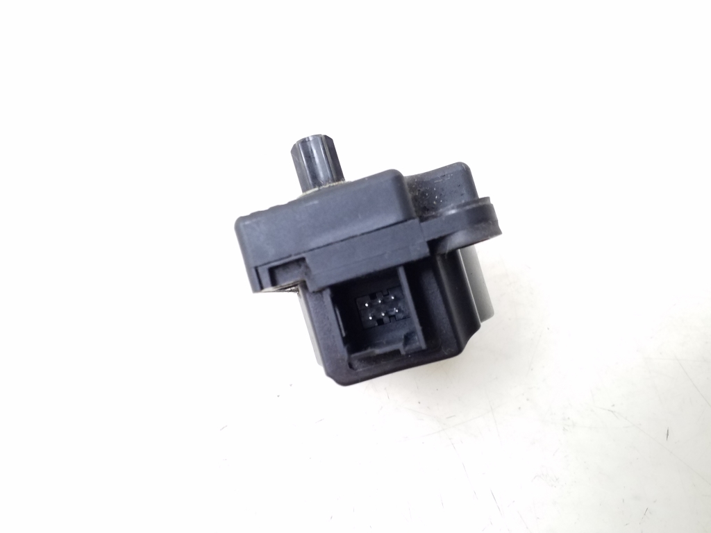 OPEL Astra J (2009-2020) Interiørvarmer klaffmotoraktuator U9518001U 24963395