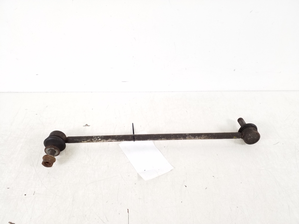 Used TOYOTA Auris Stabilizer pulled front 48820-02070