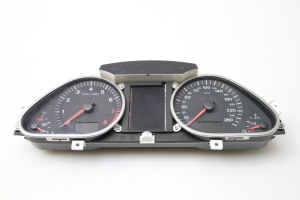 Combiné d’instruments - 4F0920900M