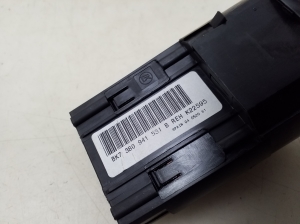 Skoda Fabia MK 2 (2007–2014) Headlight switch 3B0941531B - 5