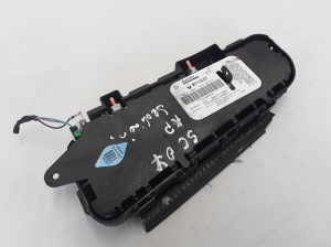 RENAULT Scenic (2003–2010) Priekšējā sēdekļa drošības spilvens 8200371806 - 4