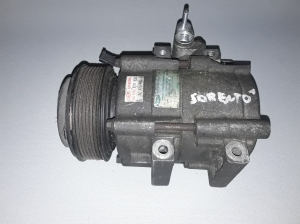  Air conditioner compressor 