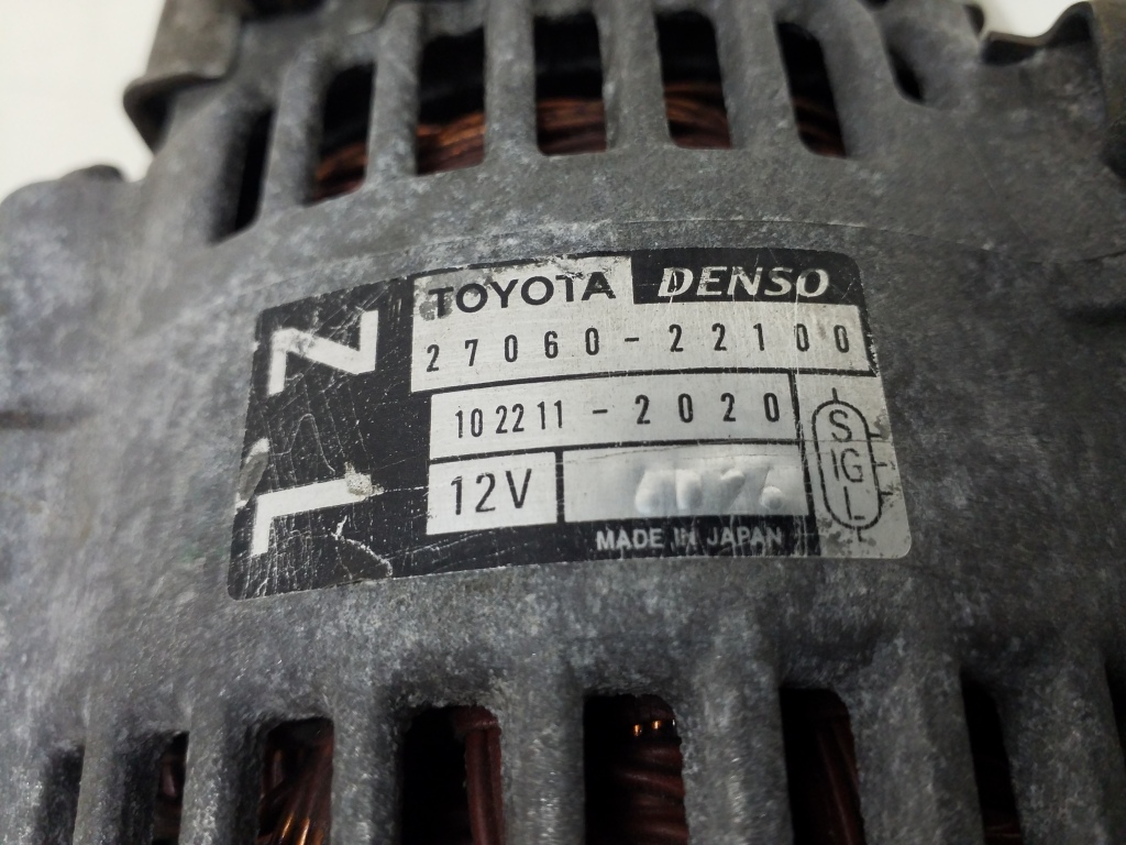 TOYOTA Corolla 9 generation E120/E130 (2000-2007) Генератор 2706022100 18786425