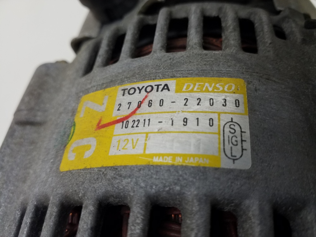 TOYOTA Corolla 9 generation E120/E130 (2000-2007) Alternateur 2706022030 18786397