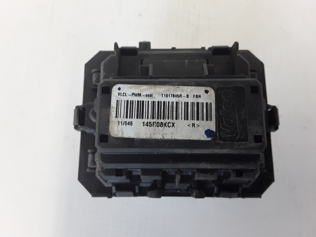 RENAULT Megane 3 generation (2008-2020) Cooling fan control unit T1017845R 21072465