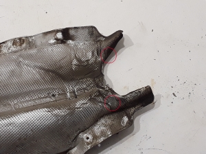 BMW 5 SERIES F07 (2009–2017) Muffler heat shield 7202857 - 2