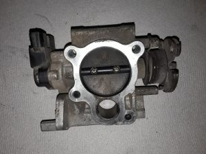  Accelerator valve 