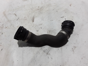 BMW 5 SERIES F07 (2009–2017) Jahutusradiaatori voolik 8509274 - 2