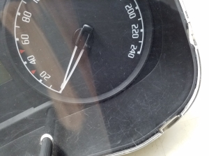 Skoda Fabia MK 2 (2007–2014) Instrument cluster 5J0920801B - 4