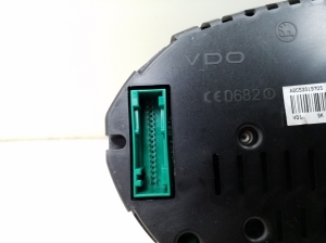 Skoda Fabia MK 2 (2007–2014) Instrument cluster 5J0920801B - 6