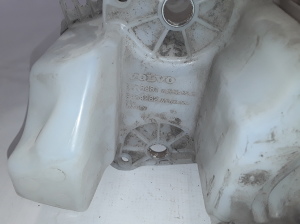 VOLVO XC70 (2000–2007) Scheibenwaschbehälter vorne 9178881 - 3