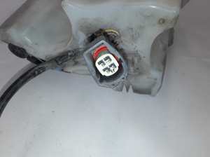 VOLVO XC70 (2000–2007) Scheibenwaschbehälter vorne 9178881 - 5